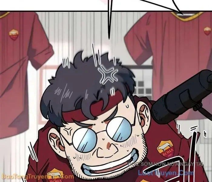Tôi Bị Hiểu Lầm Là Siêu Sao Trên Sân Cỏ Chapter 38 - 16