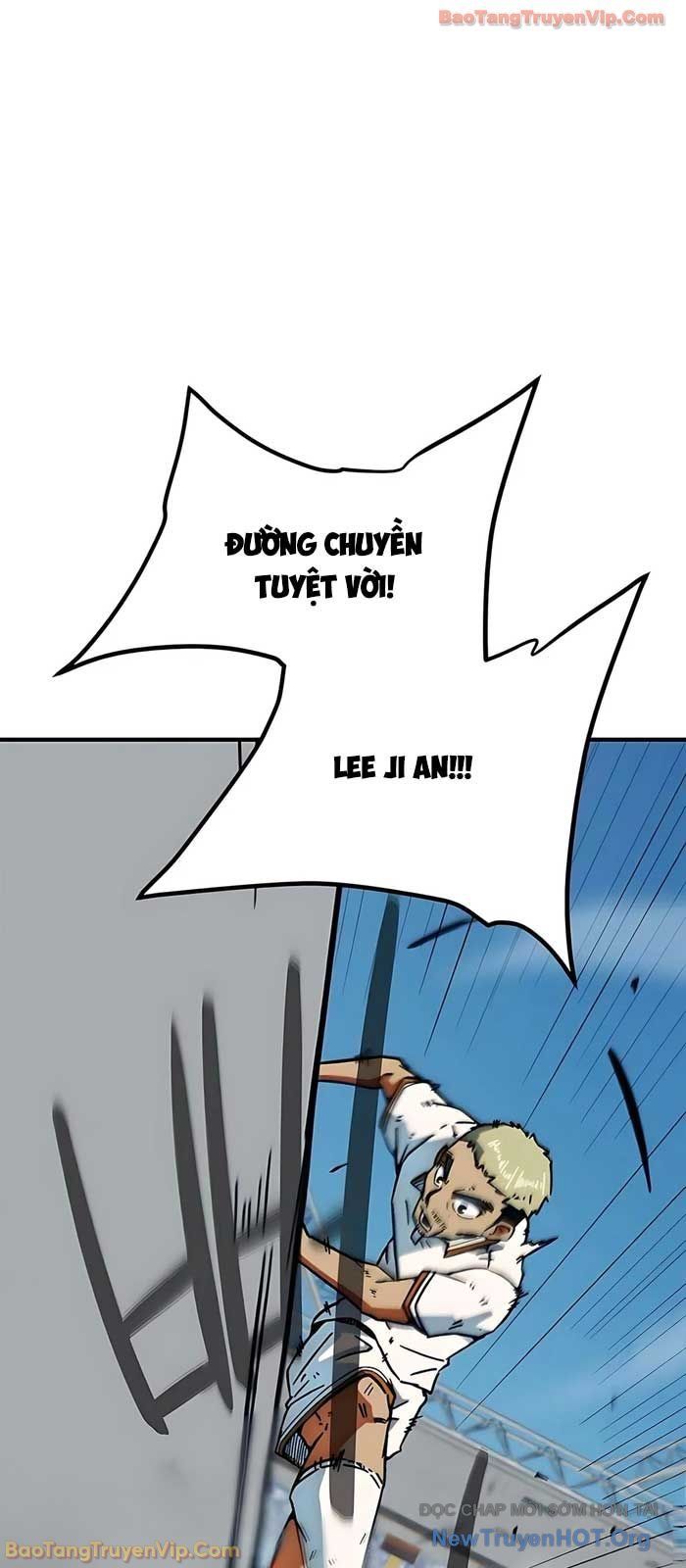 Tôi Bị Hiểu Lầm Là Siêu Sao Trên Sân Cỏ Chapter 35 - 63