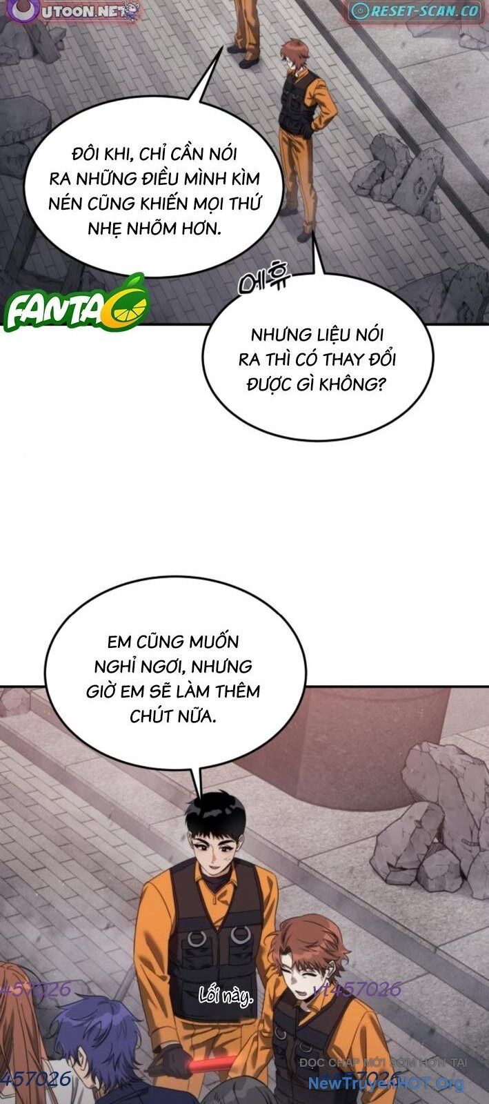 Thợ Săn Sống Trong Căn Hộ Cho Thuê Chapter 17 - 18